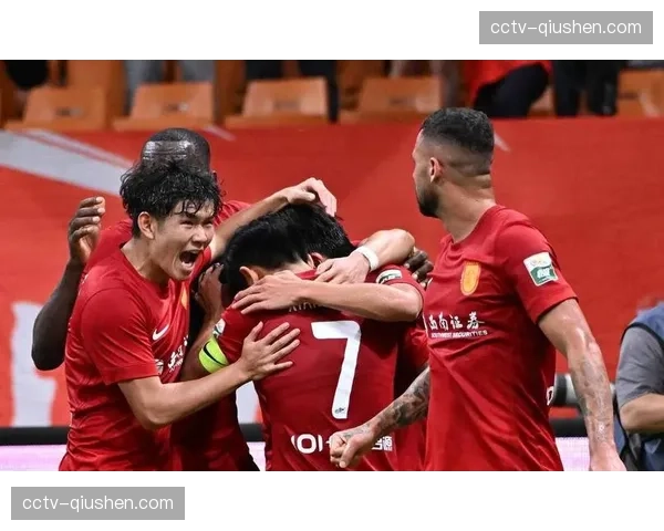 重庆铜梁龙1-1战平青岛西海岸，延续八轮不败战绩